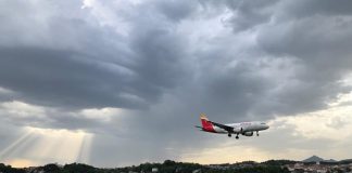 El aeropuerto de Hondarribia cierra uno de sus mejores meses de marzo