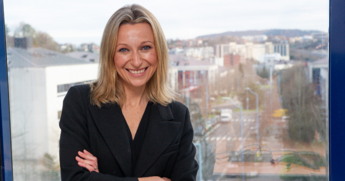 bunt-planet-ainhoa-lete-696x365-1