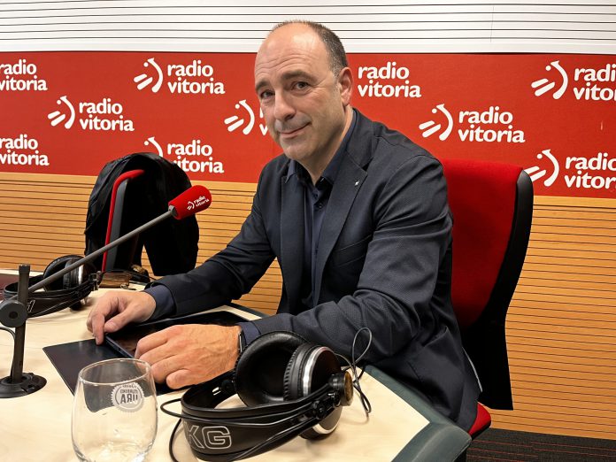 ruben-ayucar-gerente-de-isati-scaled-1-696x522-1