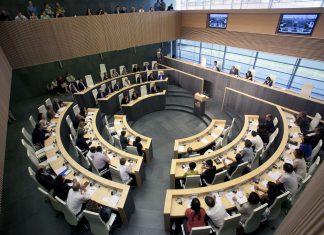 PNV y PSE lograrían la mayoría absoluta en la Diputación de Gipuzkoa, según el Sociómetro de julio