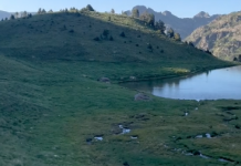 Cree que vienen a multarlo por estar acampado en Andorra, pero esto es lo que ocurre