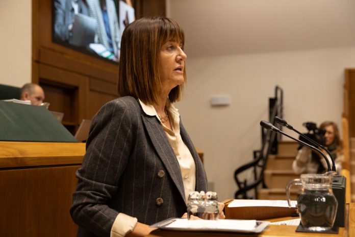 n770_PLENO_2311033-696x464-1