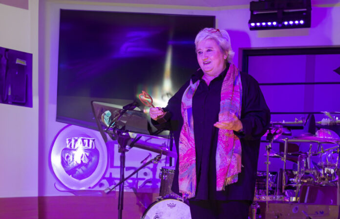 cristina-lavia-premio-sociologia_web-696x449-1