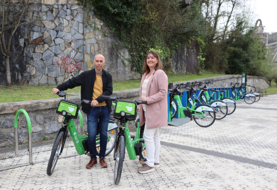 Donostia presenta Geltoki+, el nuevo sistema para aparcar las bicicletas eléctricas