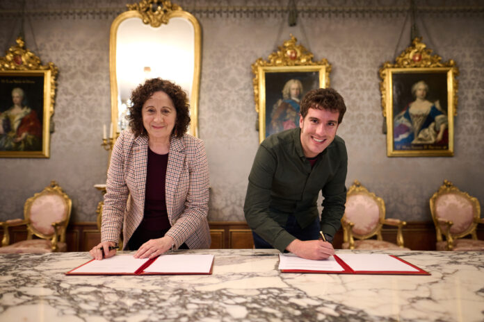 100424-Convenio-FNMC-696x464-1