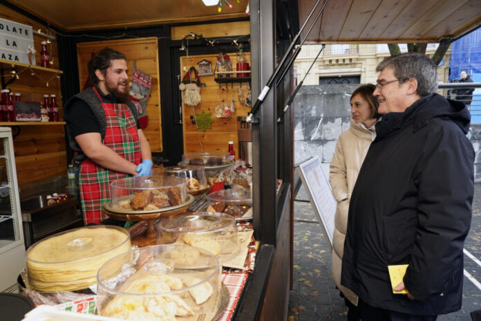 GABONAKAZOKA2672-1024x683-1-696x464-1