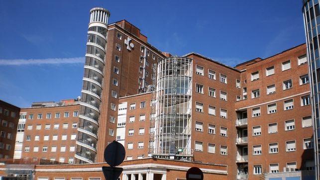 Osakidetza-Cruces-Hospital-Universitario-Donostia_EDIIMA20160214_0044_4-2