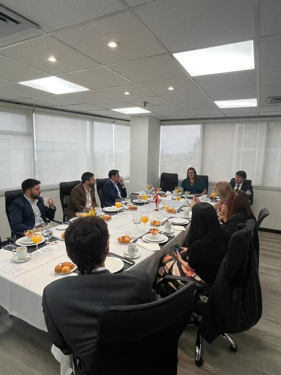 n770_Foto_Desayuno_1