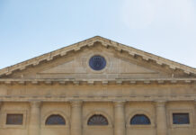 Nafarroako Gobernuak kontratazio publikoko prozesuetan gardentasuna, efizientzia eta lehia askea hobetzeko mekanismoa onetsi du