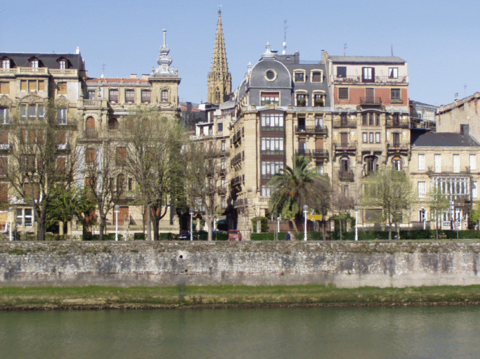 paseo-de-los-fueros-donostia-1024x766-1-696x521-1