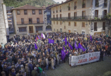 Concentración feminista en apoyo a las seis mujeres de Zestoa que se enfrentan a un juicio por presuntas coacciones y vulneración de la integridad moral