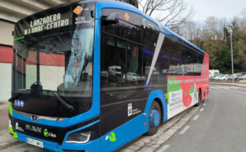 El autobús lanzadera entre el aparcamiento gratuito de Illunbe y el Centro de Donostia volverá a operar desde este sábado