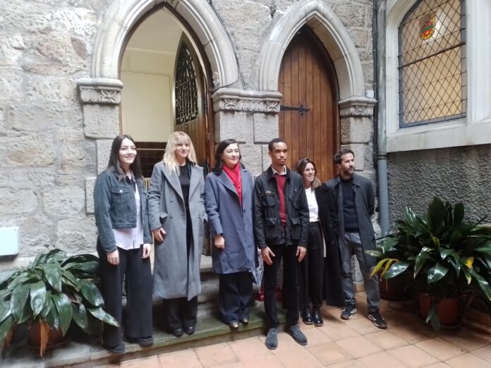 Jovenes-solidarios_dest-web-1-696x522-1