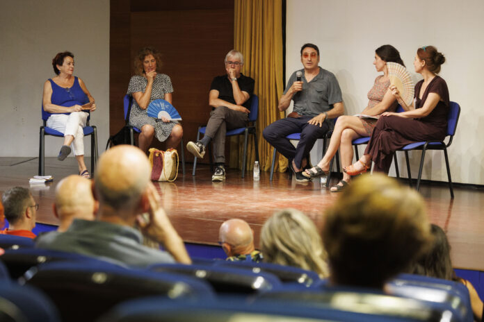 Maiatzaren 7ra arte zabalik dago Erriberriko Antzerki Jaialdiko bi lan egoitzen deialdia