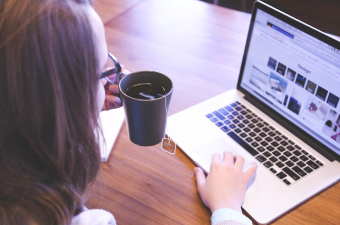 Estudiante-Mujer-Puesta-En-Marcha-Foto-gratis-en-Pixabay-04-13-2026_09_24_AM