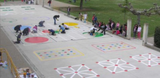 Solo el 4% de los entornos escolares analizados en Euskadi cumple con los niveles de dióxido de nitrógeno recomendados por la OMS