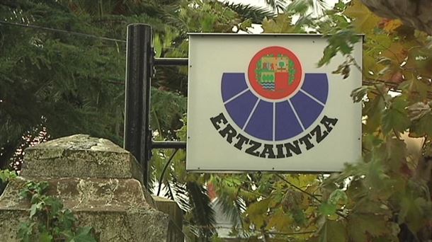 Segurtasun Sailak Etxebarrin izandako istiluak gaitzesten ditu