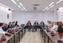 Gimeno kontseilariak Nafarroako LHko Kontseiluari berretsi dio irailean jarriko dela abian San Juan ETIko Sukaldaritza eta Jatetxe Eskola berria