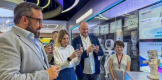 Nafarroak Shenzhenen aztertu ditu AAren, robotikaren eta bioteknologia aurreratuaren aplikazio berriak, etorkizuneko zerbitzuak eta irtenbideak markatuko baitituzte