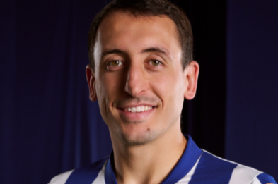 La Real Sociedad presenta su nueva equipación para la temporada 2026/27 de la mano de Joma